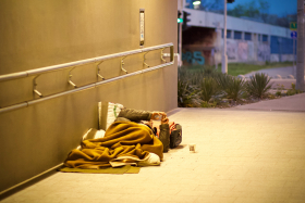 Imatge d'una persona sense llar 